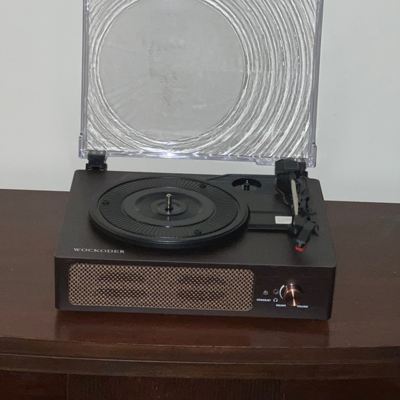 New WOCKODER KD-2008BL
Record Player Turntable
Wireless Portable LP
Phonograph - Picture 2 of 4